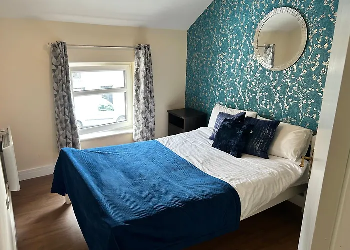 Center-3 Min Walk To Town Square Galway