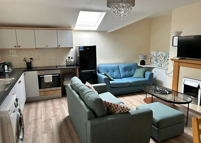Center-3 Min Walk To Town Square * Galway
